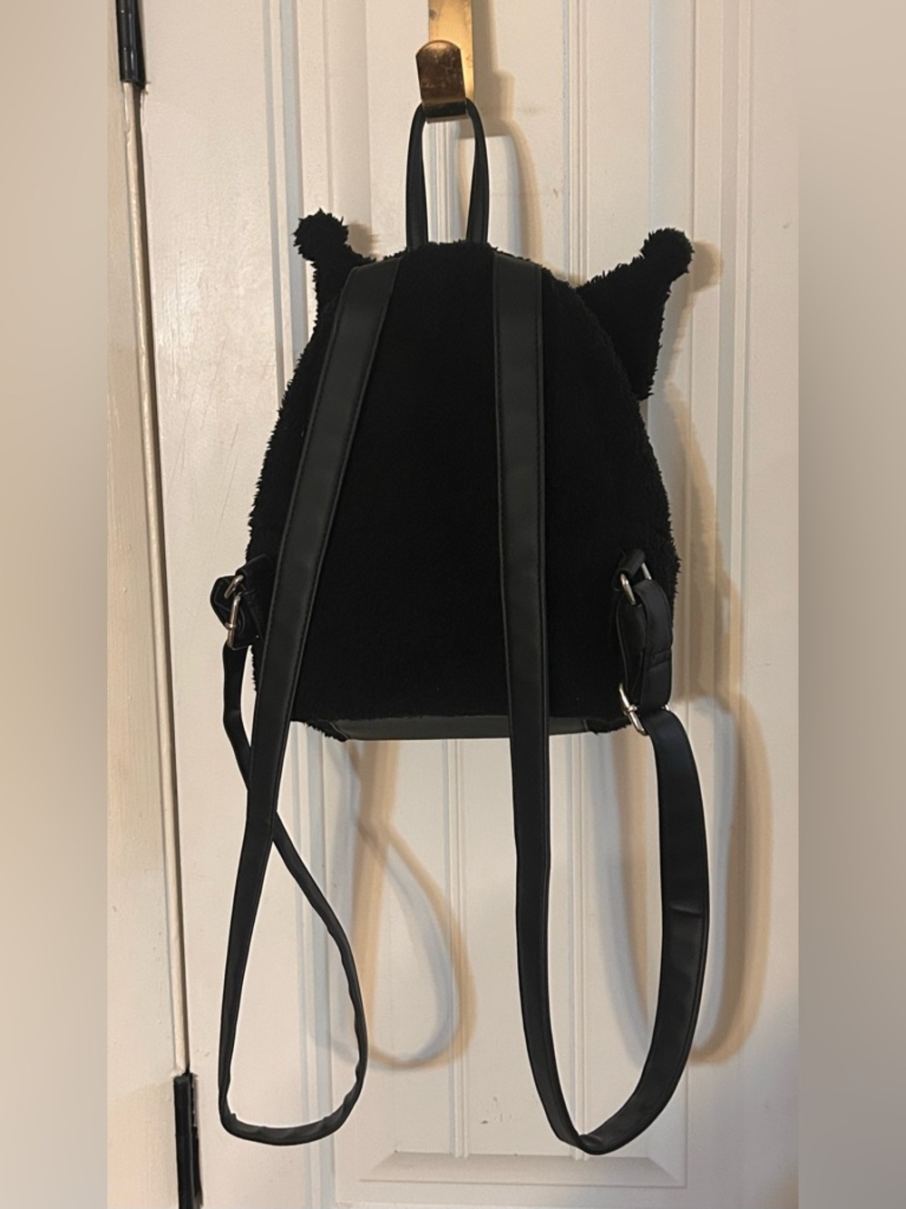 Kuromi Loungefly Backpack - Picture 2 of 4